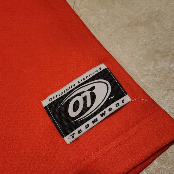 VTG New Haven Ninjas Arena Football TEAM SIGNED AUTOGRAPHED Jersey - Picture 3 of 16